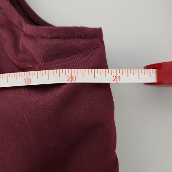 J Jill Burgundy Puffer Vest, Size Meduim - Picture 6 of 8